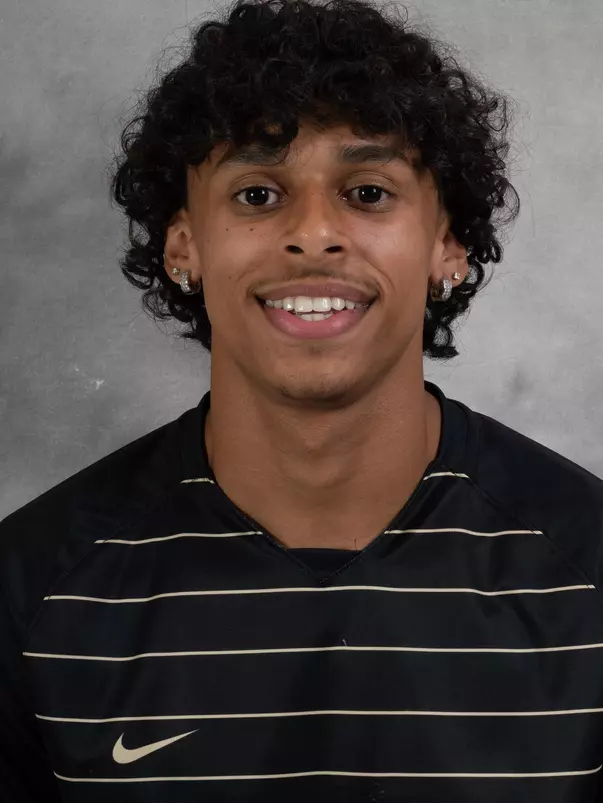 Sidney Paris 2022 Headshot