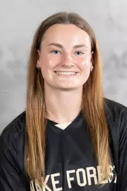 Courtney Evans Headshot