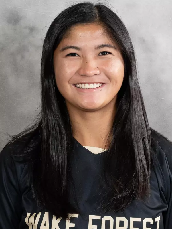 Emily Silva Headshot