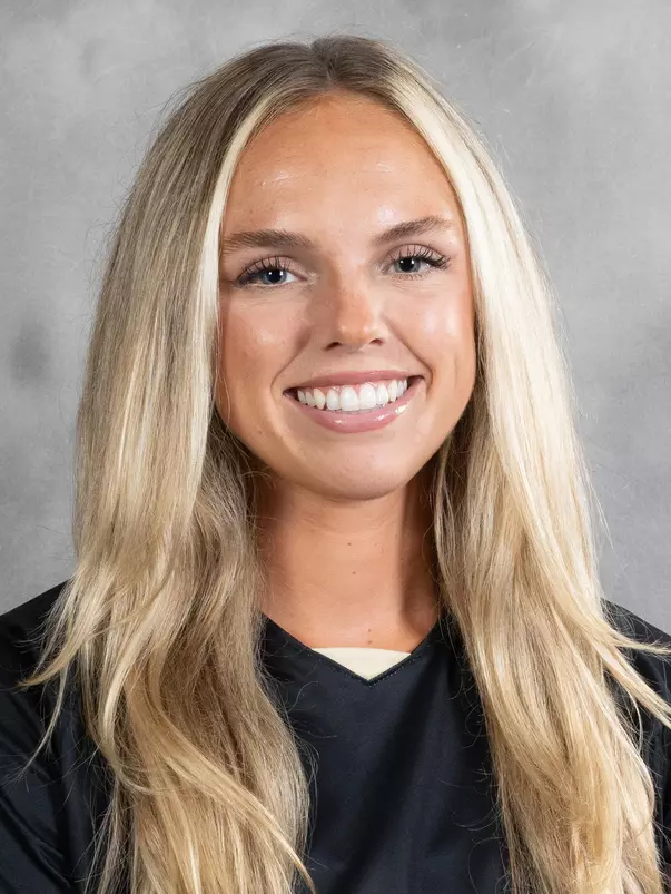 Giovanna DeMarco Headshot