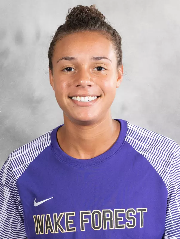 Kaitlyn Parks Headshot