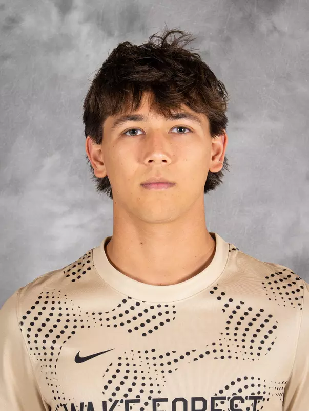 Oliver Kurnik Headshot
