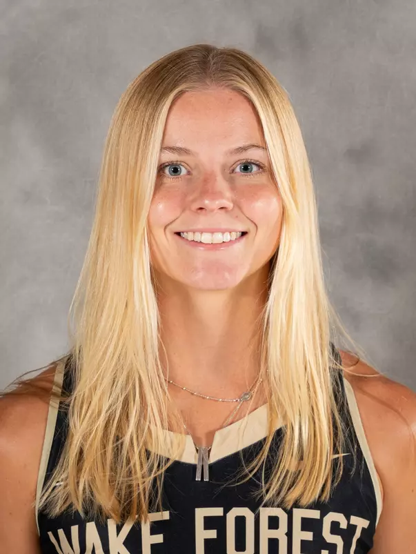 Mia Schoenbeck