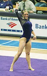 Huskies Fall to No. 1 Utah