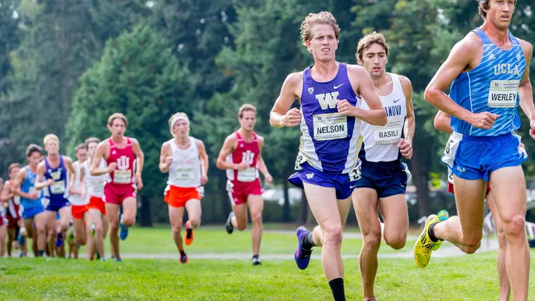 Washington Invite A Hit As Dawgs Run Well