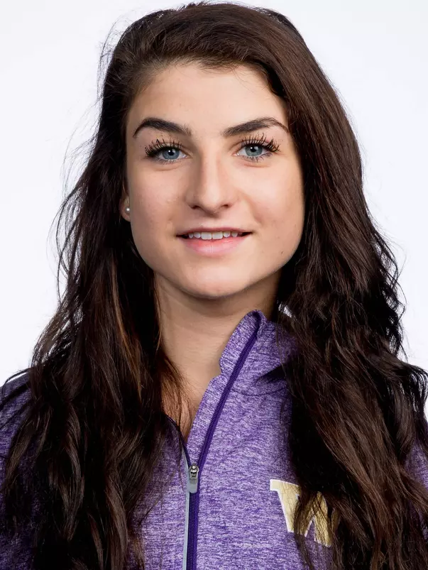 Phoebe Marks-Nicholes