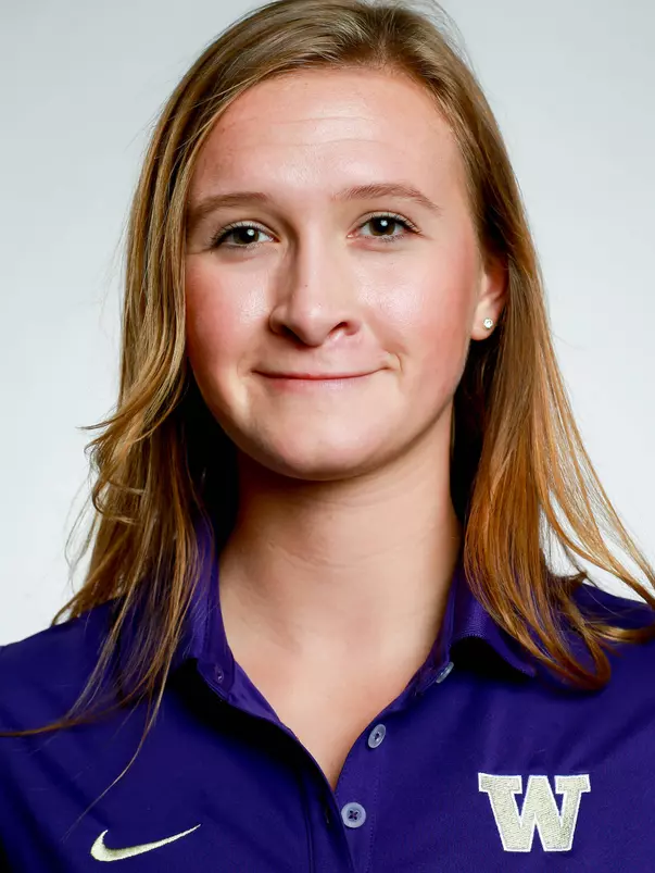 Niebur, Corinna