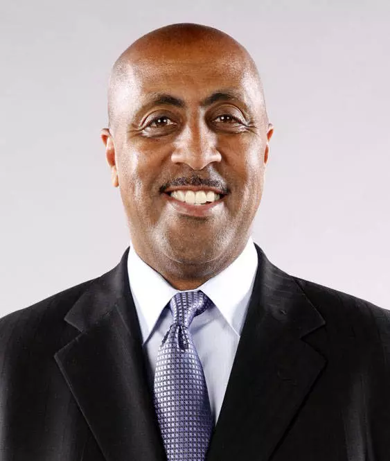 Lorenzo Romar headshot