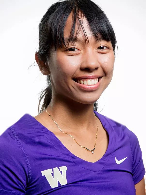 Ysidora 2015 Headshot