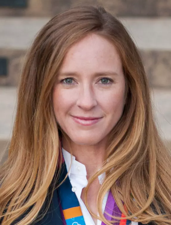 Mary Whipple Murray head shot