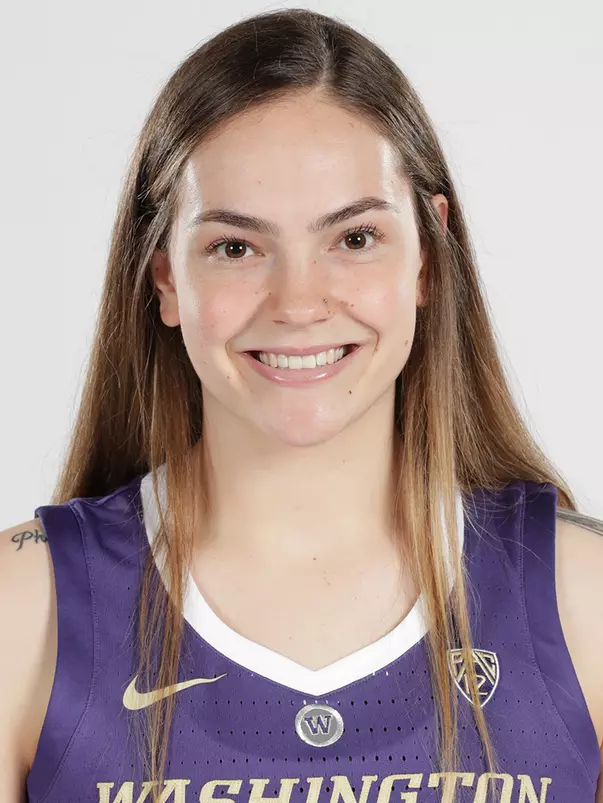 Hannah Johnson Head Shot