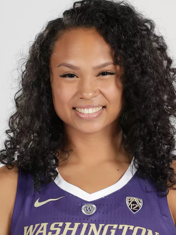 Mai-Loni Henson Head Shot