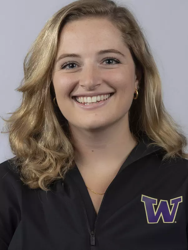 Julia Paulsen 2020 head shot