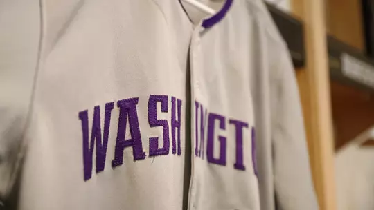 Baseball Signs 13 Newcomers For 2020
