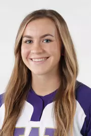 Emma Helm Headshot