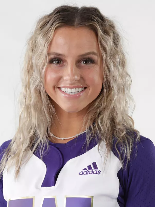 Sami Reynolds Headshot