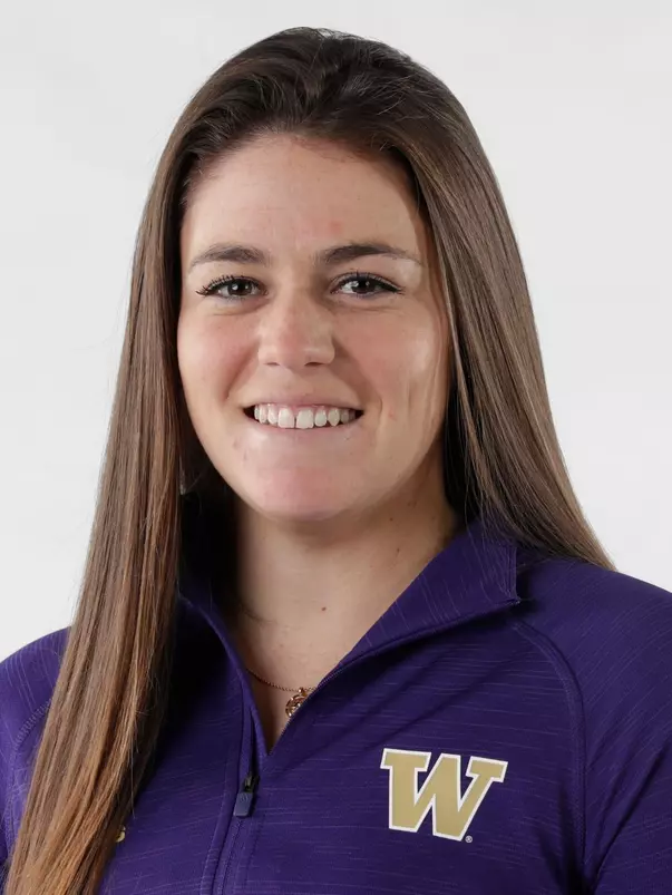 Courtney Scarpato Headshot