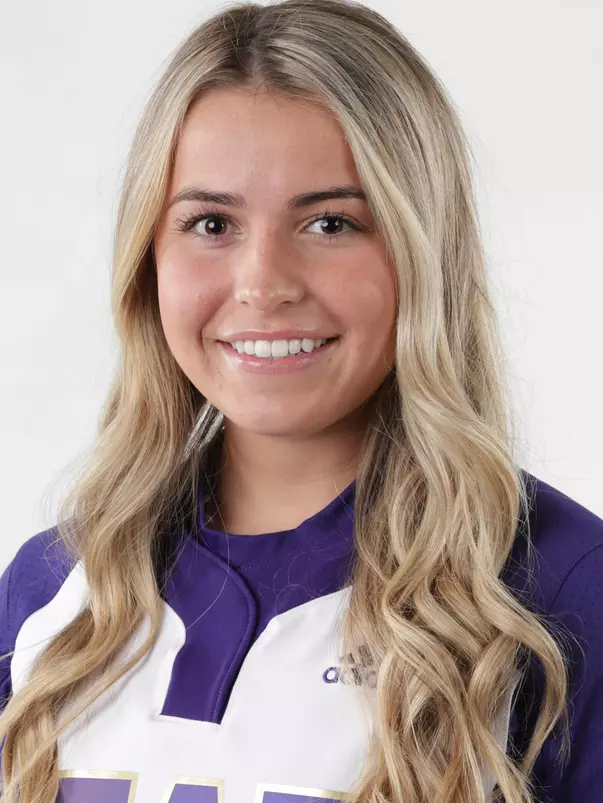 Megan Vandegrift Headshot