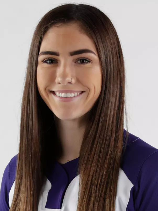 Jadelyn Allchin Headshot