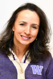 Yasmin Farooq