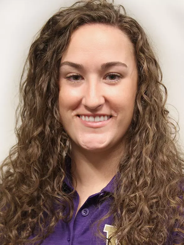 Kirsten Eaton head shot 2021