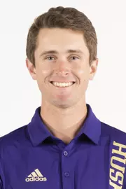 University of Washington men’s golf team on Wednesday, September 1, 2021, in Seattle. (Stephen Brashear/Red Box Pictures)