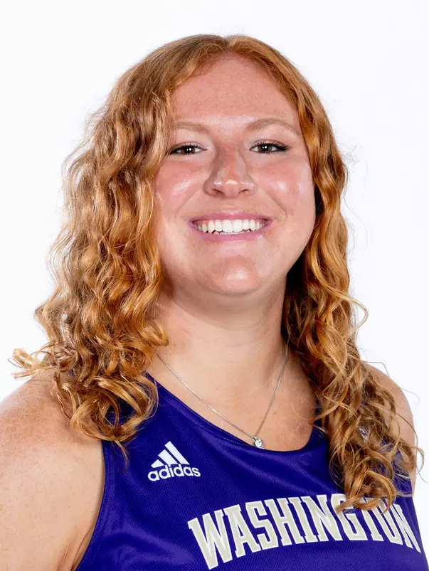 Chloe Loreen 2022-23