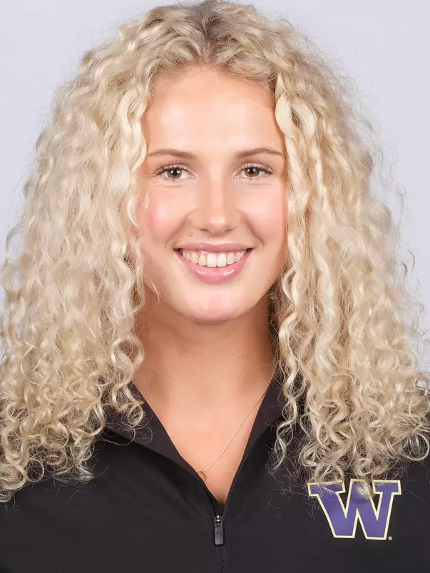 University of Washington rowing teams headshots at Conibear Shellhouse on Monday, October 4, 2021, in Seattle. (Stephen Brashear/Red Box Pictures)