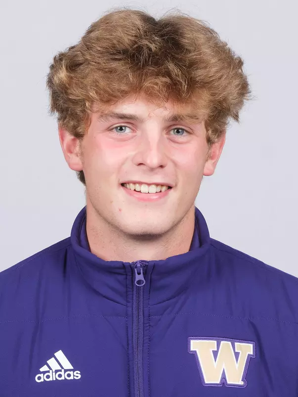 University of Washington rowing teams headshots at Conibear Shellhouse on Monday, October 4, 2021, in Seattle. (Stephen Brashear/Red Box Pictures)
