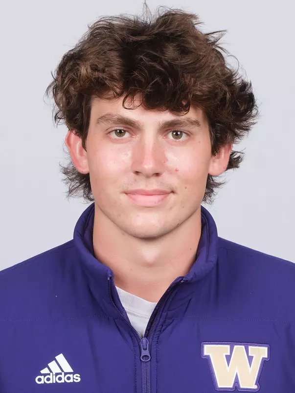 University of Washington rowing teams headshots at Conibear Shellhouse on Monday, October 4, 2021, in Seattle. (Stephen Brashear/Red Box Pictures)