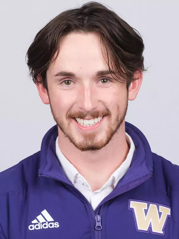University of Washington rowing teams headshots at Conibear Shellhouse on Monday, October 4, 2021, in Seattle. (Stephen Brashear/Red Box Pictures)