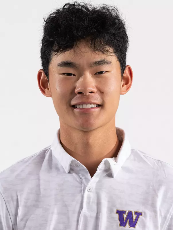 University of Washington 2022-23 Men’s Golf Team on Thursday, September 1, 2022, in Seattle. (Stephen Brashear/Red Box Pictures)