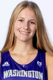 The 2023-24 University of Washington beach volleyball team on September 25, 2023. (Photography by Scott Eklund/Red Box Pictures)