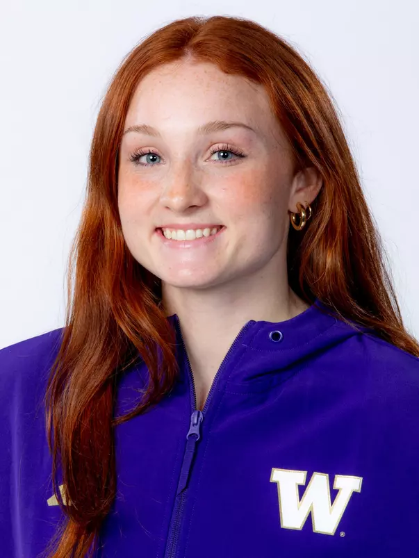 The 2023-24 University of Washington gymnastics team on September 26, 2023. (Photography by Scott Eklund/Red Box Pictures)