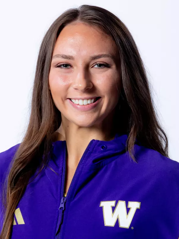 The 2023-24 University of Washington gymnastics team on September 26, 2023. (Photography by Scott Eklund/Red Box Pictures)