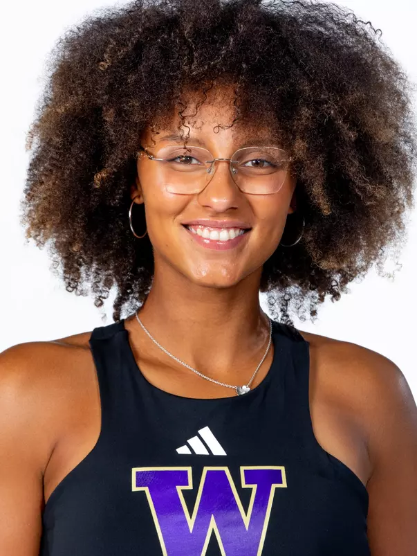 The 2023-24 University of Washington women’s tennis team on September 29, 2023. (Photography by Scott Eklund/Red Box Pictures)