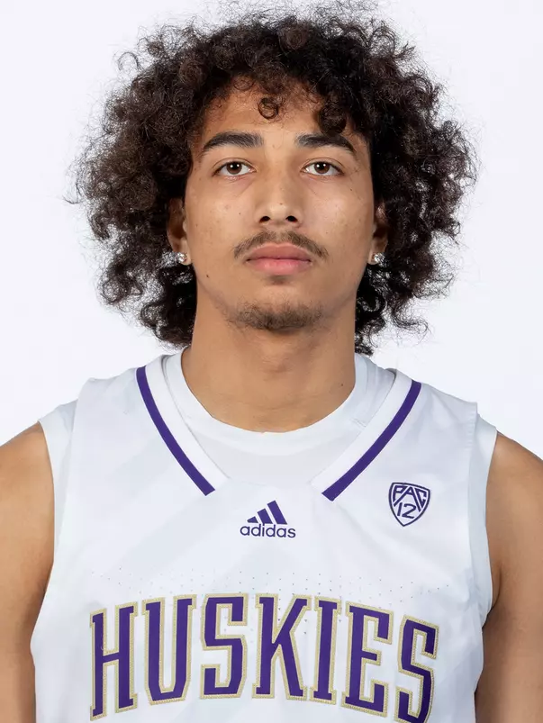 Calmese headshot 23-24