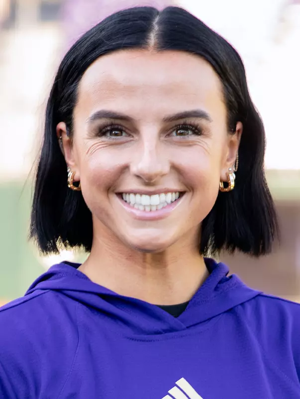 Sami Reynolds Fall Headshot