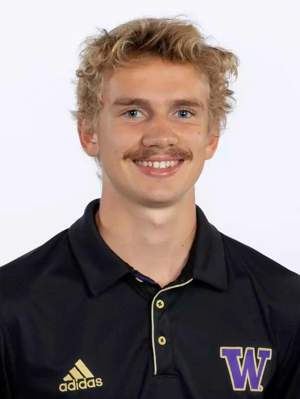 The 2024 University of Washington men’s cross country head shots on October 9, 2024. (Photography by Scott Eklund/Red Box Pictures)