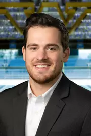 Derek  Sullivan