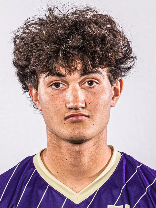 Julian Banks Headshot