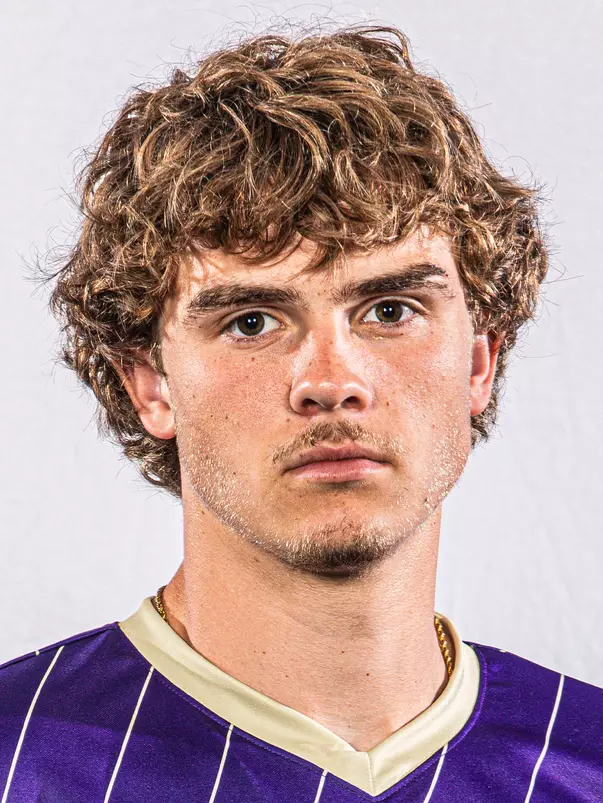 Zach Ramsey Headshot