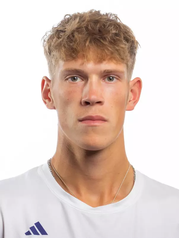 University of Washington men’s tennis player Dzianis Zharyn on October 9, 2024. (Photography by Scott Eklund/Red Box Pictures)