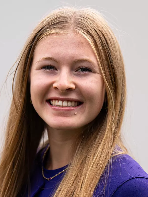 Addie Craig Headshot