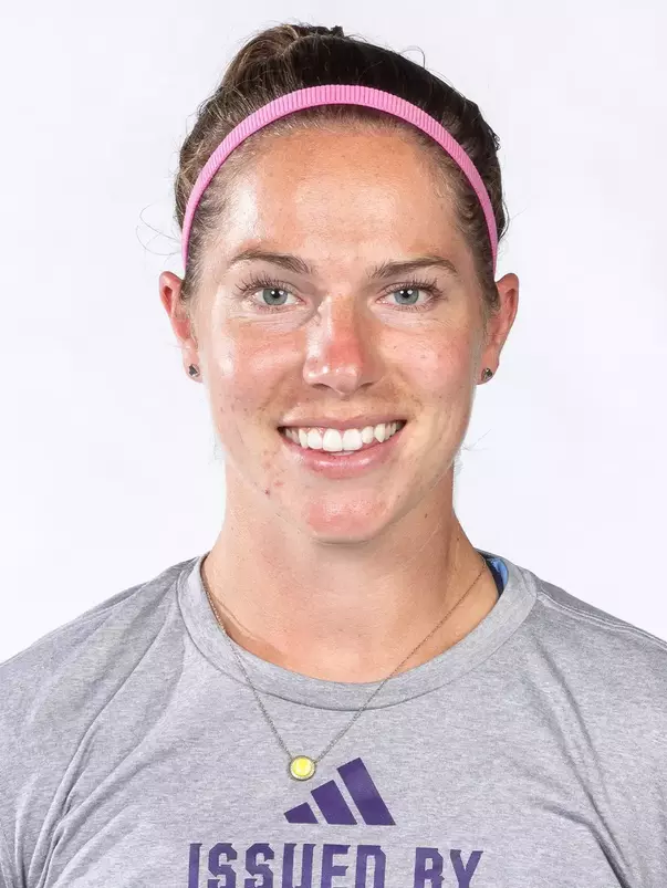 Jessie Aney Headshot