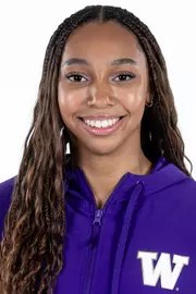 Bolden Zoomed out Headshots Crop