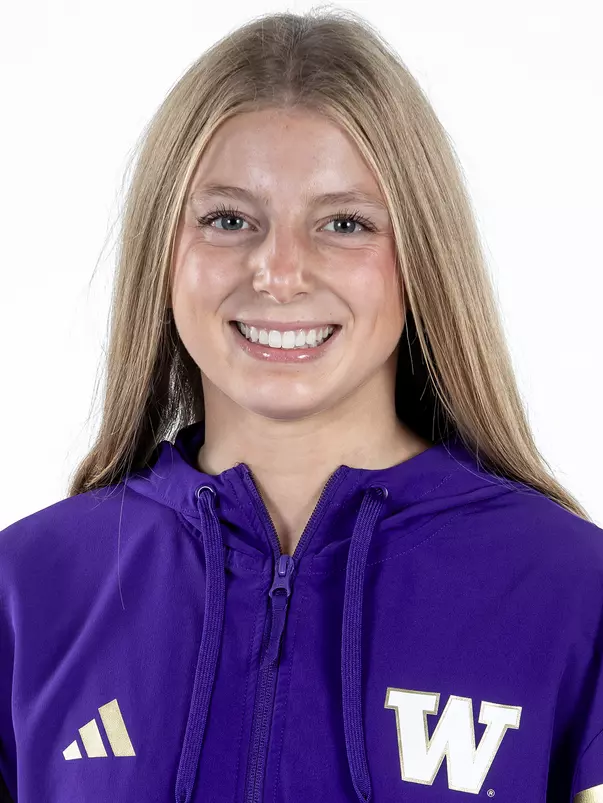 DeYoung Zoomed out Headshots Crop