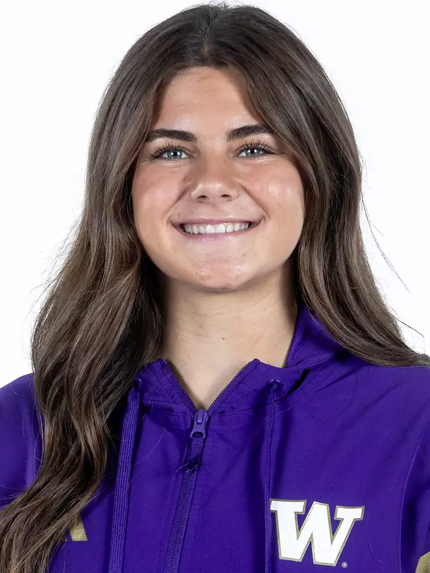 Fichiera Zoomed out Headshots Crop