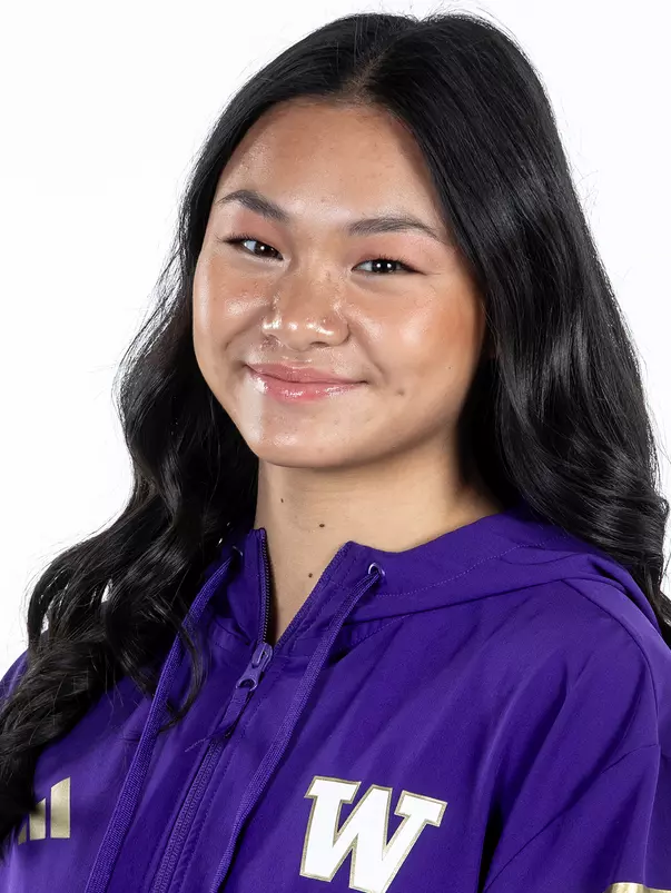 Lin Zoomed out Headshots Crop