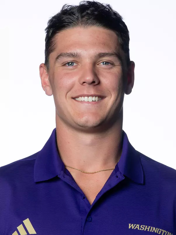 The University of Washington men’s rowing headshots on September 19, 2025. (Photography by Scott Eklund/Red Box Pictures)